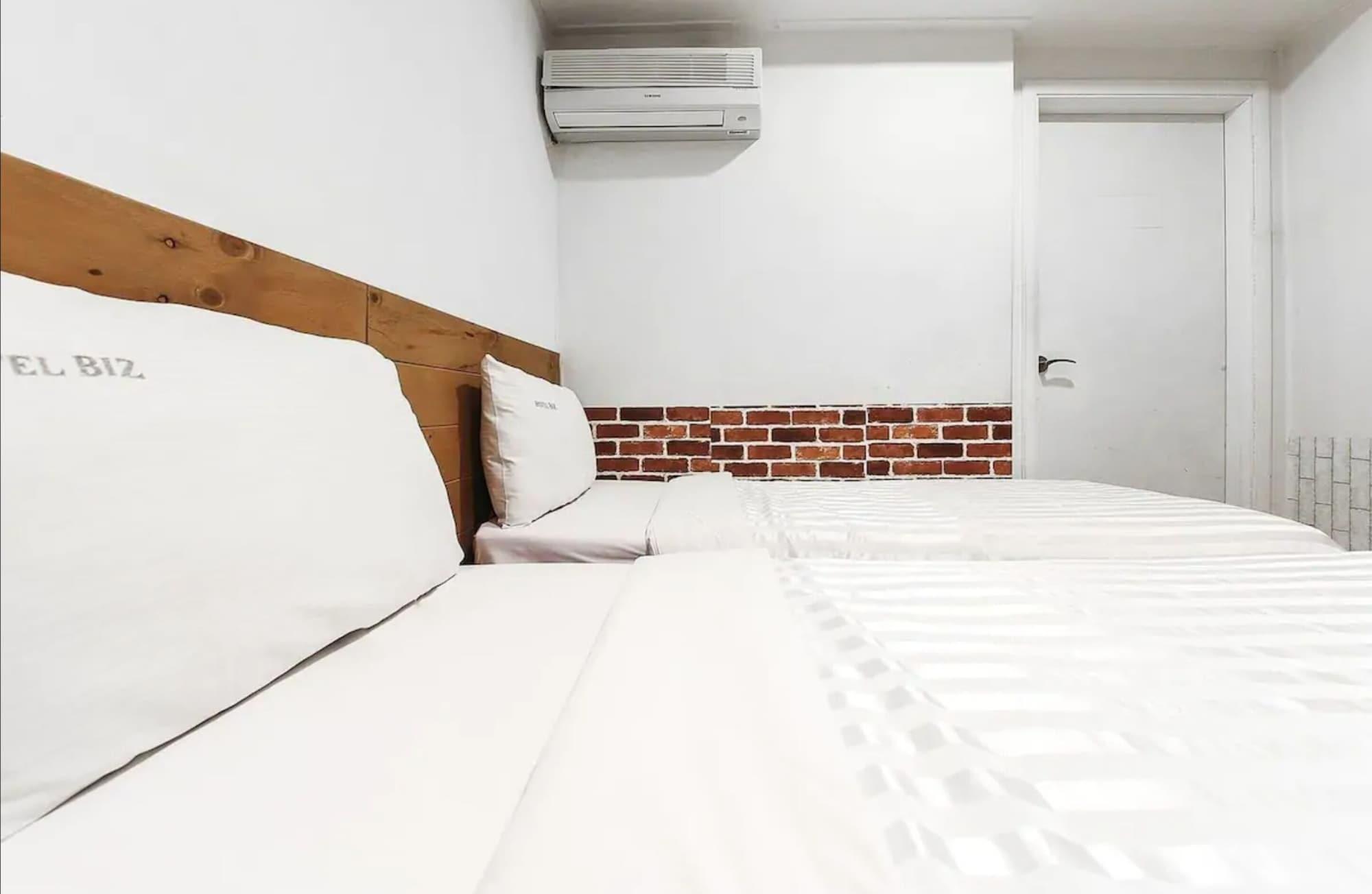 Hotel Biz Jongro - Insa-Dong Séoul Extérieur photo