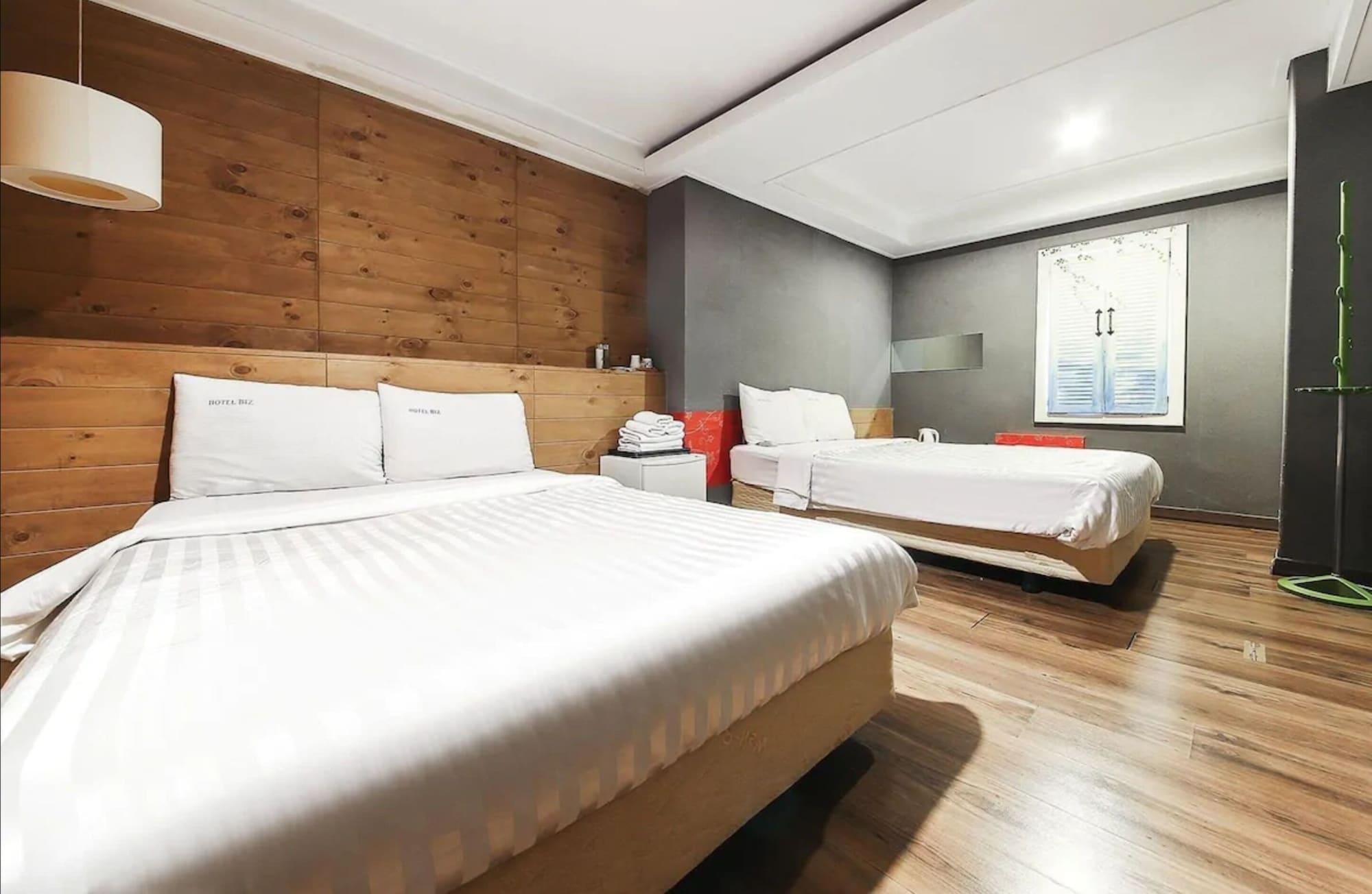 Hotel Biz Jongro - Insa-Dong Séoul Extérieur photo